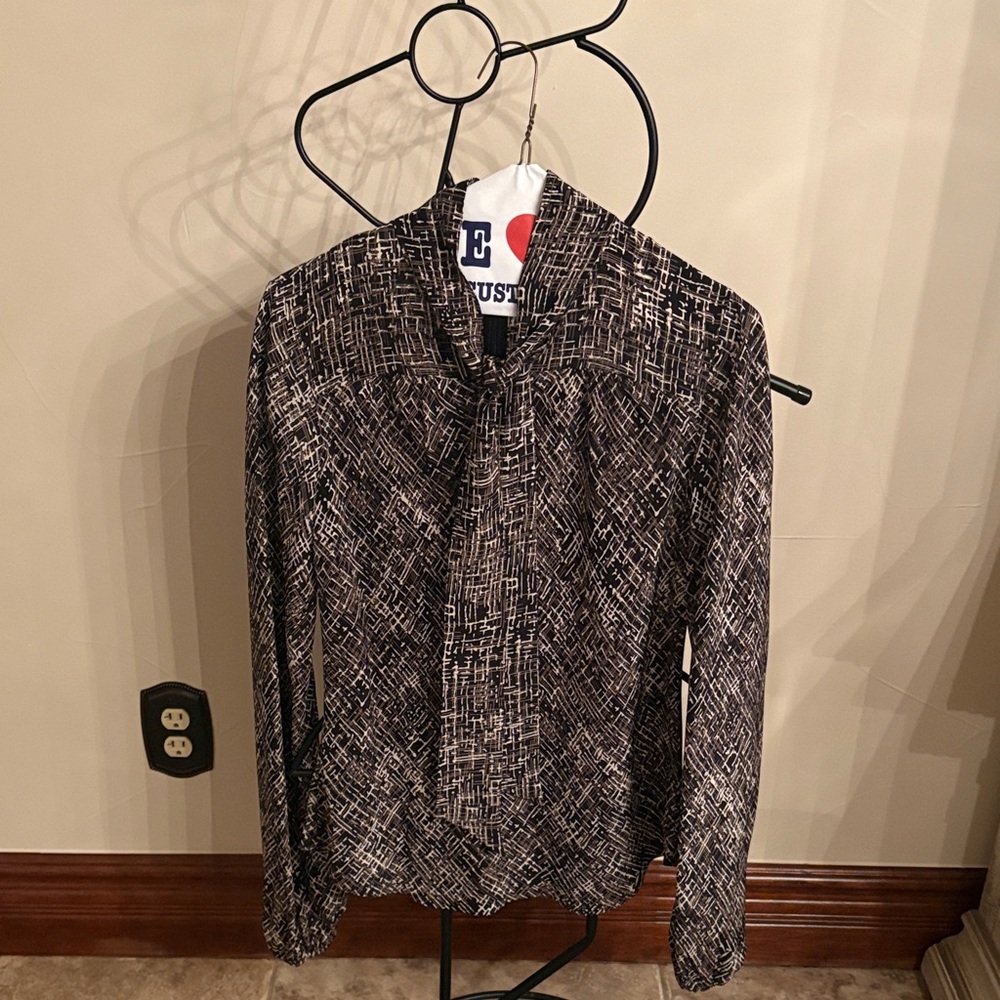 Lafayette 148 New York Black and White Blouse